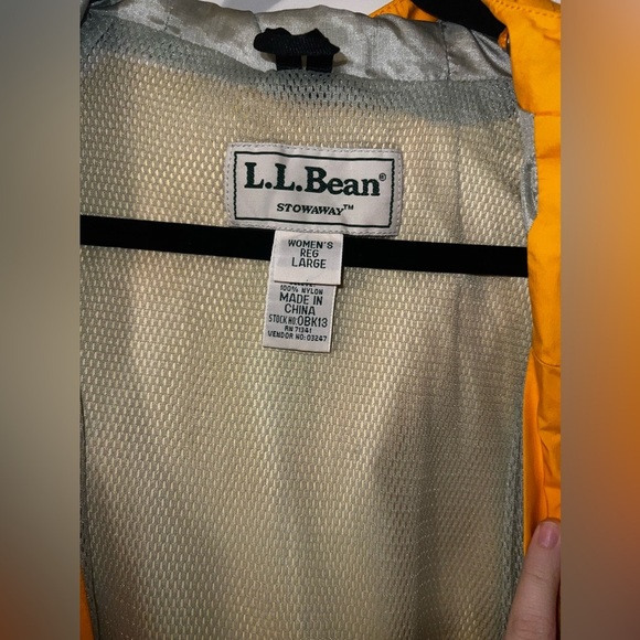 Vintage L.L. Bean Stowaway Parka - Picture 8 of 14